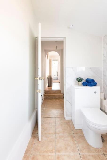 Villa Travellers' Choice In Harwich-Essex Extérieur photo